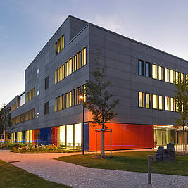 Gebäude der HAW Augsburg (Foto: M. Duckek/HAW Augsburg)