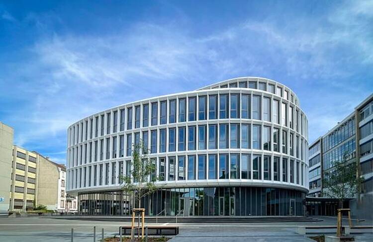 Foto: Gebäude der Frankfurt UAS.