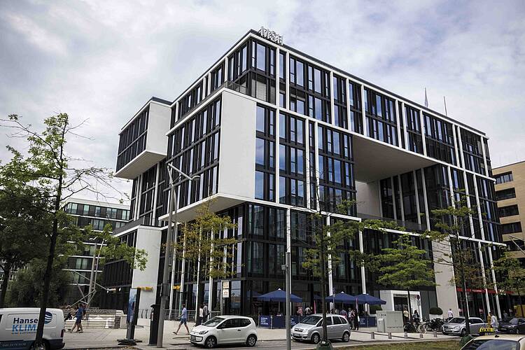 Gebäude am Kaiserkai (Foto: MSH Medical School Hamburg) Foto: Blick auf das Universitätsgebäude am Kaiserkai in Hamburg