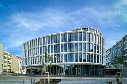 Foto: Gebäude der Frankfurt University of Applied Science.