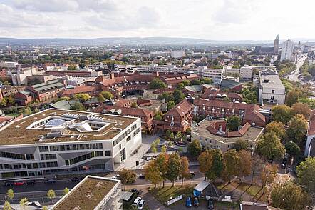 Foto: Luftaufnahme der Universität Kassel.