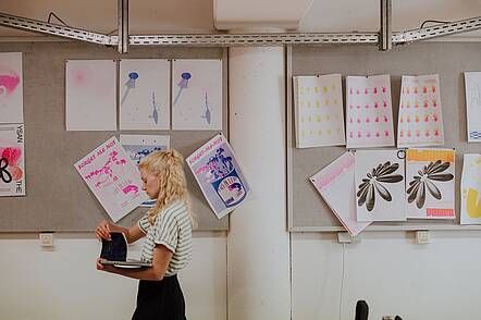 Foto: Innenräume des RheinMain Campus.