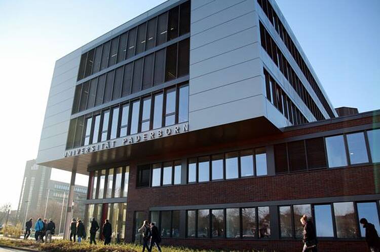 Gebäude Universität Paderborn (Foto: Universität Paderborn) Foto: Blick auf ein Gebäude der Universität Paderborn.