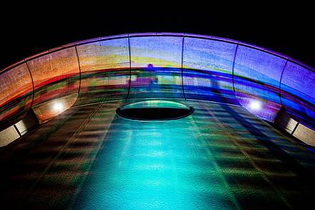 Foto: Hock am Turm - Staatlichen Hochschule für Musik und Darstellende Kunst Stuttgart.