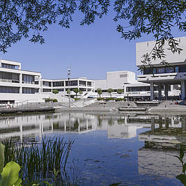 Gebäude der Universität Regensburg (Foto: Universität Regensburg)