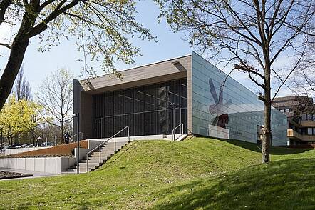 Foto: Gebäude der Hochschule RheinMain