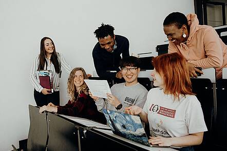 Studierende der OVGU Magdeburg (Foto: OVGU / Jana Dünnhaupt) Studierende der OVGU Magdeburg (Foto: OVGU / Jana Dünnhaupt)