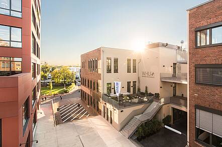 Foto: Blick auf den Campus Düsseldorf der WHU – Otto Beisheim School of Management.
