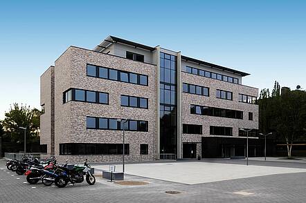 Foto: Blick auf den Campus der Rheinischen Fachhochschule Köln