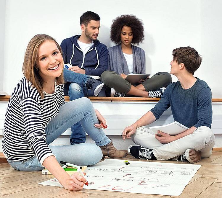 Foto: Arbeitssituation an der Dualen Hochschule Baden-Württemberg 