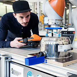 Ein Student der Technischen Hochschule Ulm. (Foto: TH Ulm)