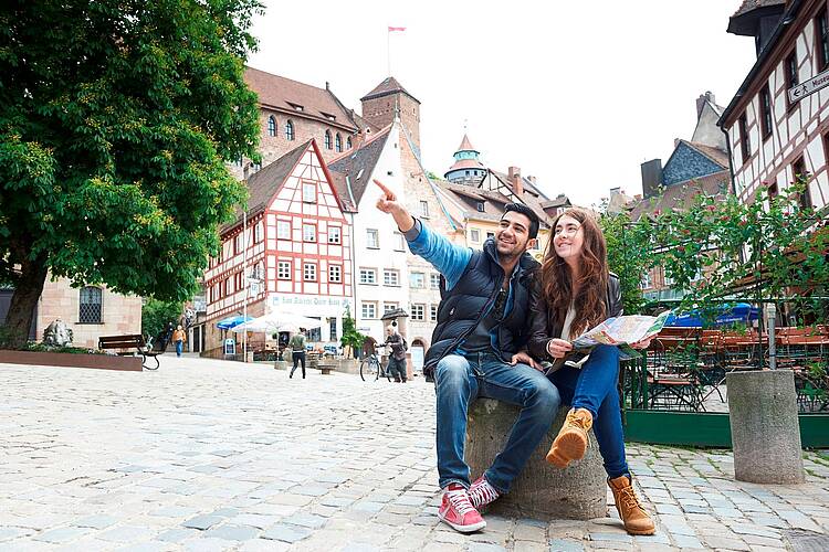 Universität Erlangen-Nürnberg Universität Erlangen-Nürnberg