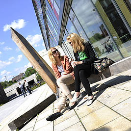 Studentinnen der Hochschule Ostwestfalen-Lippe (Foto: Hochschule Ostwestfalen-Lippe)