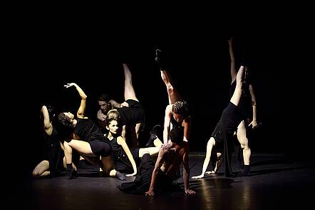 Foto: Studierende während einer Tanzprobe