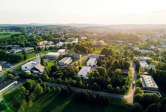Foto: Luftaufnahme der Technischen Universität Clausthal und ihres Campus