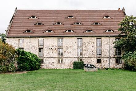 Foto: Blick auf den Campus Kunst der Kunsthochschule Halle 