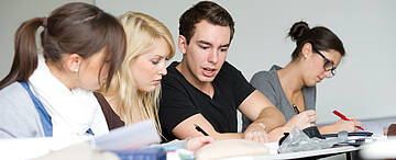 Studierende im Seminar (Foto: FH Aachen / www.lichtographie.de)
