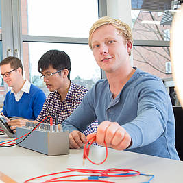 Studenten der Fachhochschule Kiel (Foto: FH Kiel)