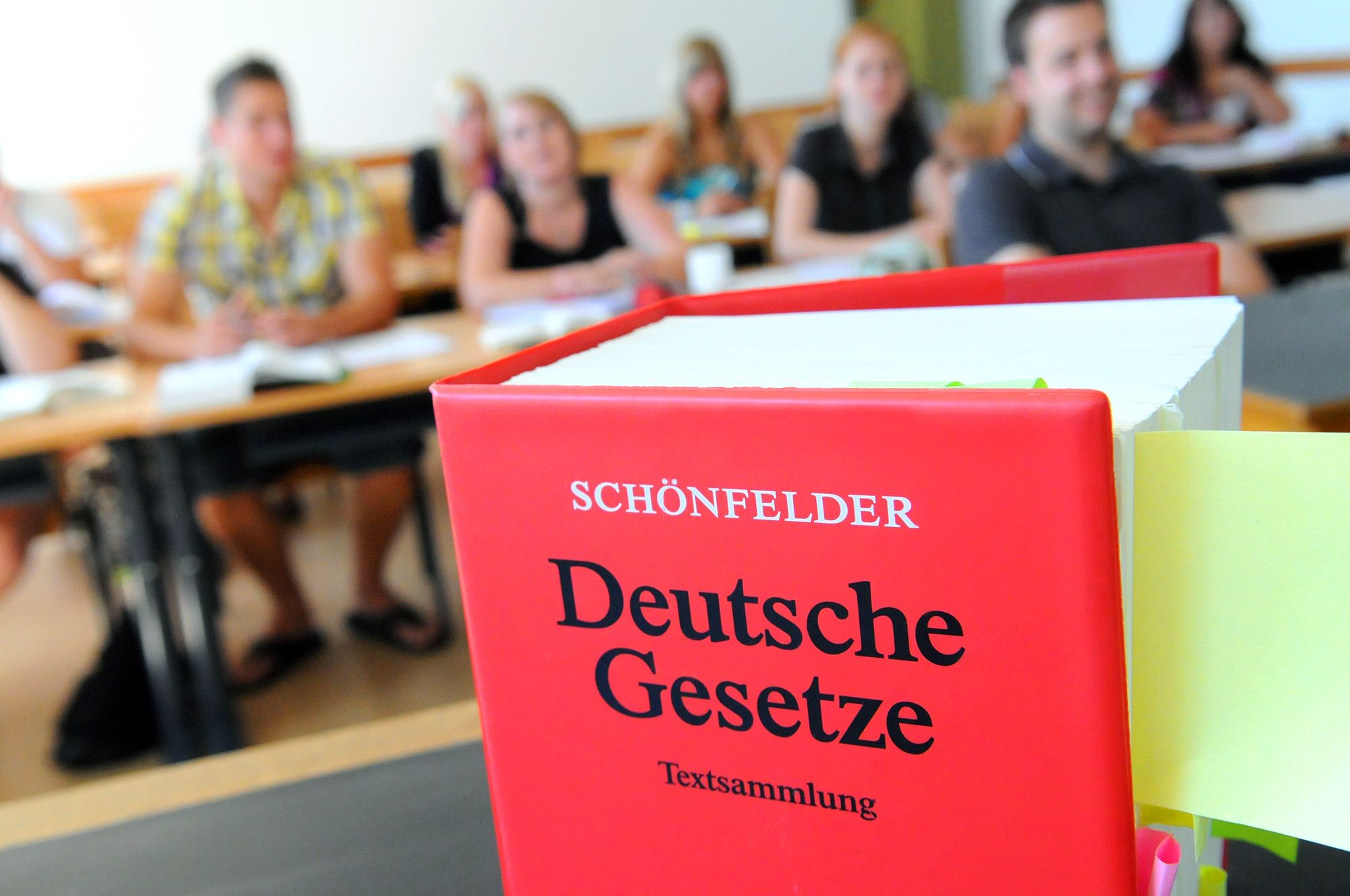 [Translate to English:] Seminar in Rechtswissenschaft an der Universität Gießen (Foto: Franz E. Möller/Universität Gießen)